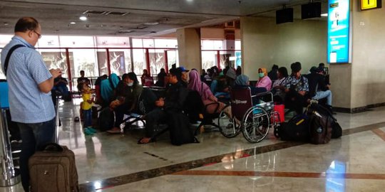 Terkendala Asap di Kalimantan, Dua Penerbangan dari Surabaya Tunda Keberangkatan