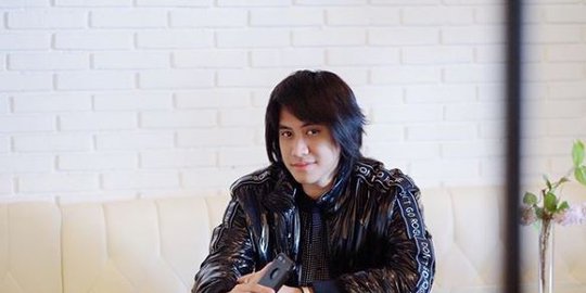 farhat dan hotman damai rev1