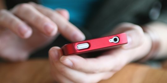 OJK: Penawaran Pinjaman Lewat SMS Bisa jadi dari Fintech Ilegal