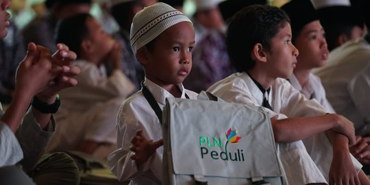 Maknai Bulan Muharram, PLN Santuni 560 Anak Yatim Duafa