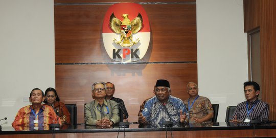 4 Mantan Pimpinan KPK Minta DPR Perkuat Pemberantasan Korupsi