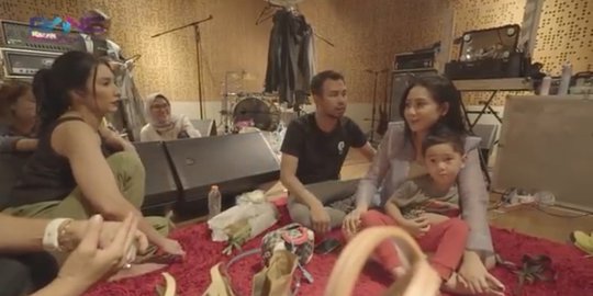 ungkap sisi lain keluarga raffi ahmad rev1