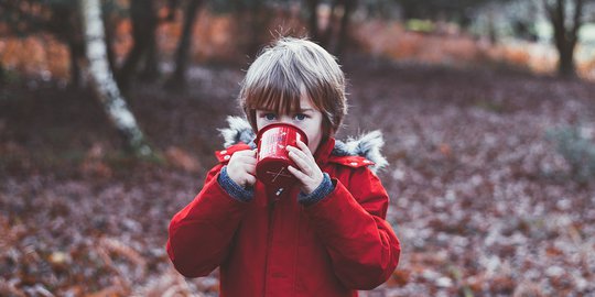 Apakah Aman Bagi Anak-Anak untuk Mengonsumsi Kopi?