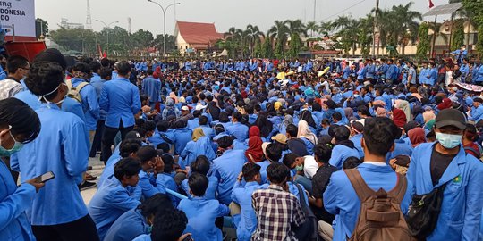 Ribuan Mahasiswa Minta Kapolda Riau Dicopot Karena Gagal Atasi Karhutla