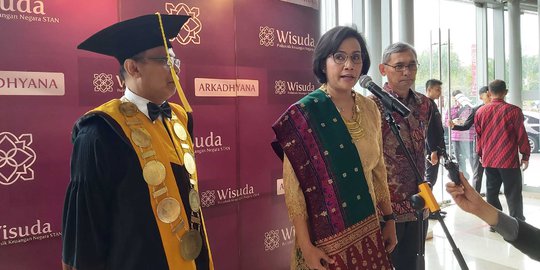 Sri Mulyani: Anda Tak Akan Sukses Jika Hanya Berkutat Membaca Buku dan Kuliah