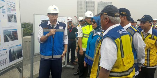 Truk Diusulkan Dilarang Naik Tol Layang Jakarta-Cikampek, Tarif Masih Dibahas