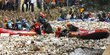 Iriana Soroti Sampah di Sungai Cipakancilan, Bupati Bogor Klaim OTT Ratusan Warga