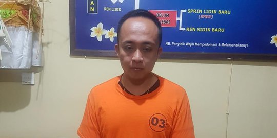 Duga Istri Selingkuh, Pria ini Bacok Dokter di Aula Puskesmas