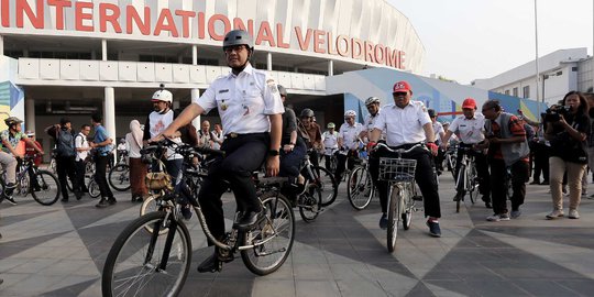 Anies Baswedan Jajal Jalur Sepeda Velodrome-Balai Kota