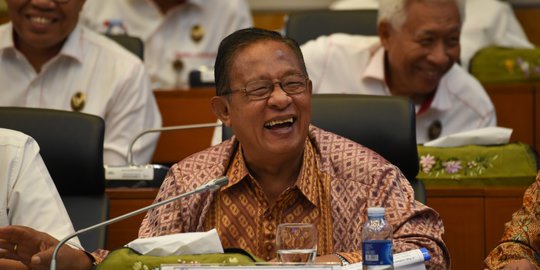 Menko Darmin Optimis Penurunan DP KPR dan KKB Dongkrak Daya Beli