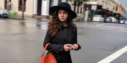 sakral menjadi bahan candaan rev1