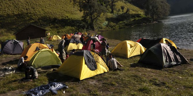 Kebakaran di Gunung Semeru, Pendaki Hanya Bisa Sampai Ranu Kumbolo