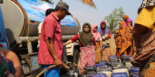 Sudah Tiga Bulan, 19 Kecamatan di Lebak Alami Krisis Air Bersih
