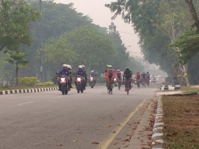 tour de siak etape iii dibatalkan akibat kabut asap