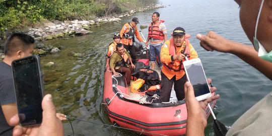 Siswi SMA Tewas Tenggelam Saat Kamping Sekolah di Danau Toba