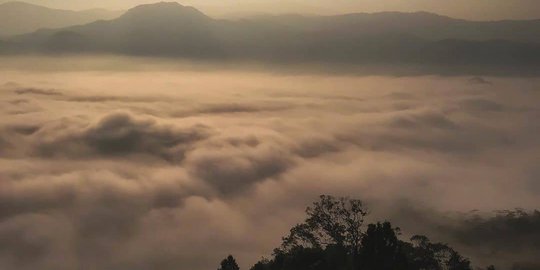 Download 63 Koleksi Gambar Gunung Luhur Terbaik 