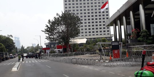 Polisi Pertebal Pengamanan Gedung KPK Usai Demo Anarkis