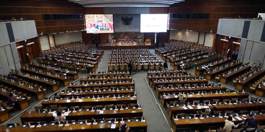 Pemerintah Sepakat Bahas RUU PSDN di Paripurna, Warga Sipil Bisa Ikut Latihan Militer