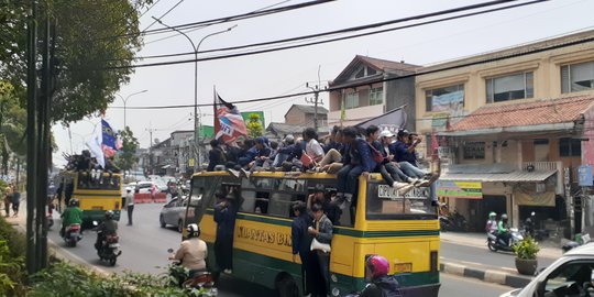 6 Mahasiswa UIN Jakarta Dirawat Usai Bentrok dengan Massa