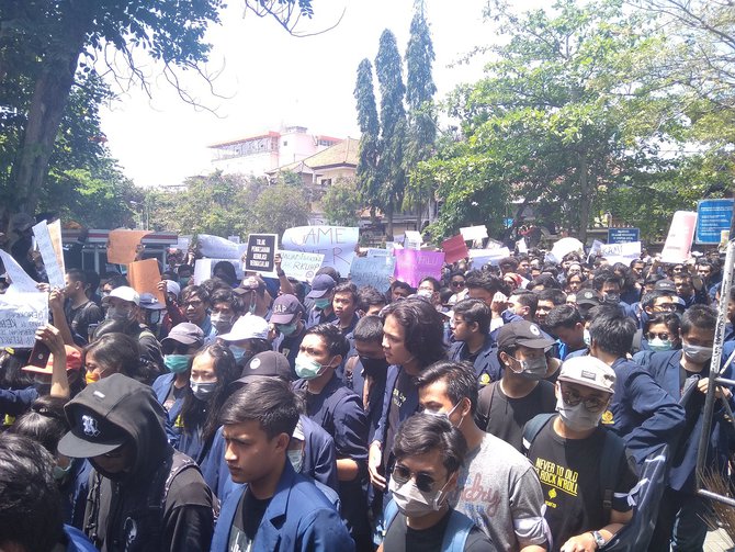 demo mahasiswa di denpasar