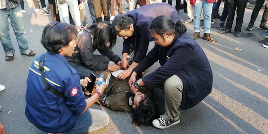 Cerita Rektor Unisba Bantu Evakuasi 92 Mahasiswa Terluka dan Siap Advokasi