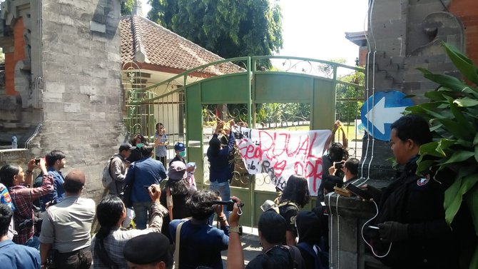 demo mahasiswa bali