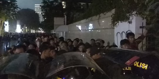 Disuruh Pulang Orangtua, Mahasiswa Ini Minta Dikawal Polisi ke Stasiun Palmerah