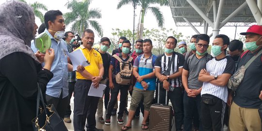 Keluhkan Kabut Asap, Puluhan Mahasiswa Asal Malaysia Tinggalkan Riau