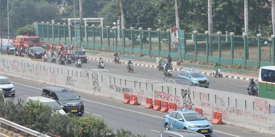 Jalan Masih Ditutup, Polisi Larang Demo di Depan Gedung DPR