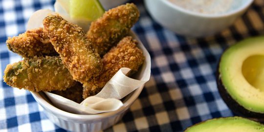10 kreasi makanan enak dari alpukat selain jus dan es