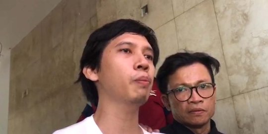 Ananda Badudu Ditangkap Karena Diduga Transfer Rp10 Juta untuk Demo Mahasiswa