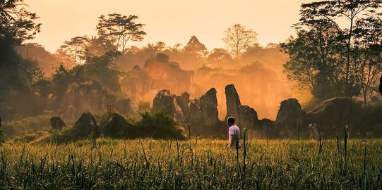 6 Wisata Tebing Fotogenik di Indonesia, Mulai Tebing Koja sampai Brown Canyon