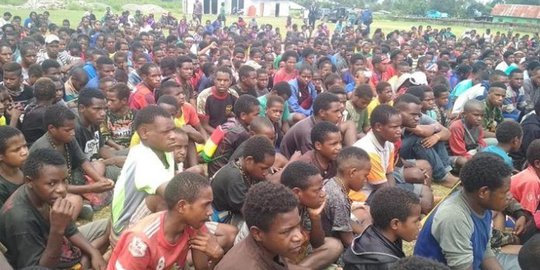 300 Orang Diungsikan dari Wamena ke Sentani