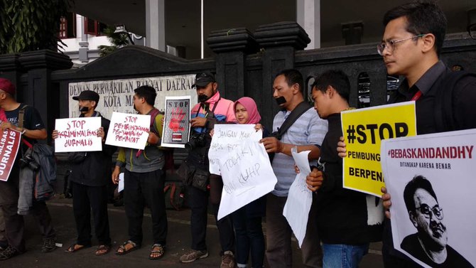 imm dan pmii malang gelar salat gaib dan tahlil untuk korban demo