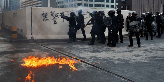 Jurnalis Indonesia Kena Tembak Peluru Karet di Hong Kong