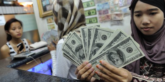 Rupiah Terpantau Dibuka Menguat ke Posisi Rp14.162 per USD