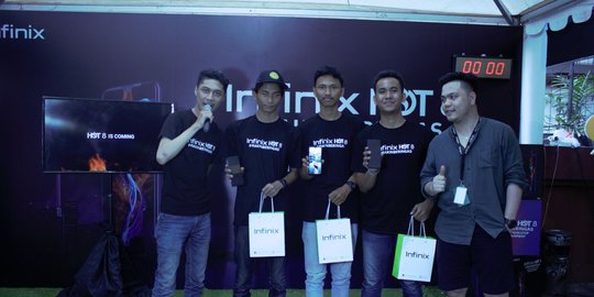 INFINIX Hot 8 Buat Rekor 24 Jam Non-Stop Main Game & Movie Streaming