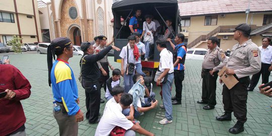 174 Pelajar Bogor Ditangkap Ingin Demo DPR, 1 Orang Kedapatan Bawa Celurit