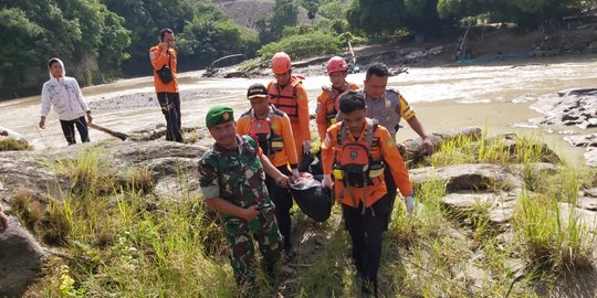 Diduga Bunuh Diri, Siswi SMK di Dairi Terjun ke Sungai