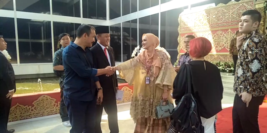 dan tunjangan per bulan anggota dpr ri rev1