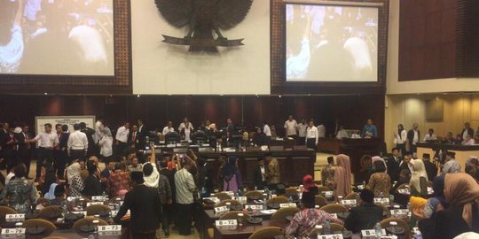 La Nyalla Mattalitti Terpilih Jadi Ketua DPD RI Periode 2019-2024