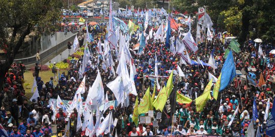 Ada Demo Buruh, Jalan Sekitar DPR Hari Ini Kembali Ditutup