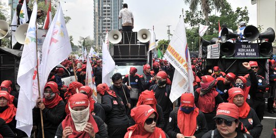 Meski Ada Demo Buruh, Rupiah Tetap Dibuka Menguat ke Rp14.212 per USD