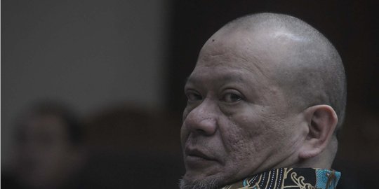 ke dunia politik rev1