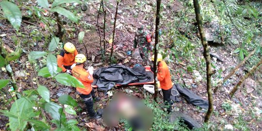 Pikap Masuk Jurang di Parapat, 1 Orang Meninggal Dunia