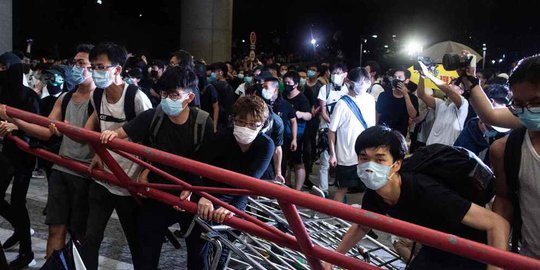 demonstran ditembak dengan peluru tajam rev2