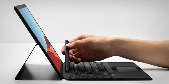 Microsoft Luncurkan Surface Pro X, Laptop Prosesor Qualcomm!