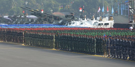 Ribuan Prajurit Gelar Gladi Bersih HUT ke-74 TNI