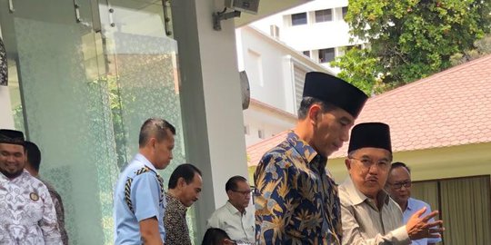 tunjukkan lemahnya wibawa jokowi rev1