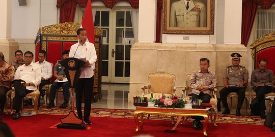 Jokowi Pimpin Sidang Kabinet Paripurna